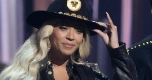 beyonce-shut-out-of-country-music-award-nominations-see-the-full-list-of-nominees.