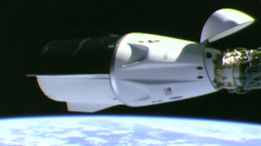 spacex-capsule-docks-at-iss-to-collect-stranded-astronauts