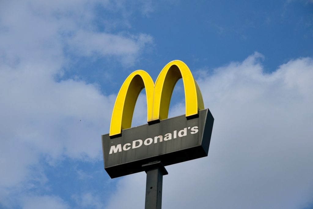 mcdonald’s-broken-ice-cream-machines-could-get-fixed-faster-thanks-to-new-federal-rule-|-techcrunch