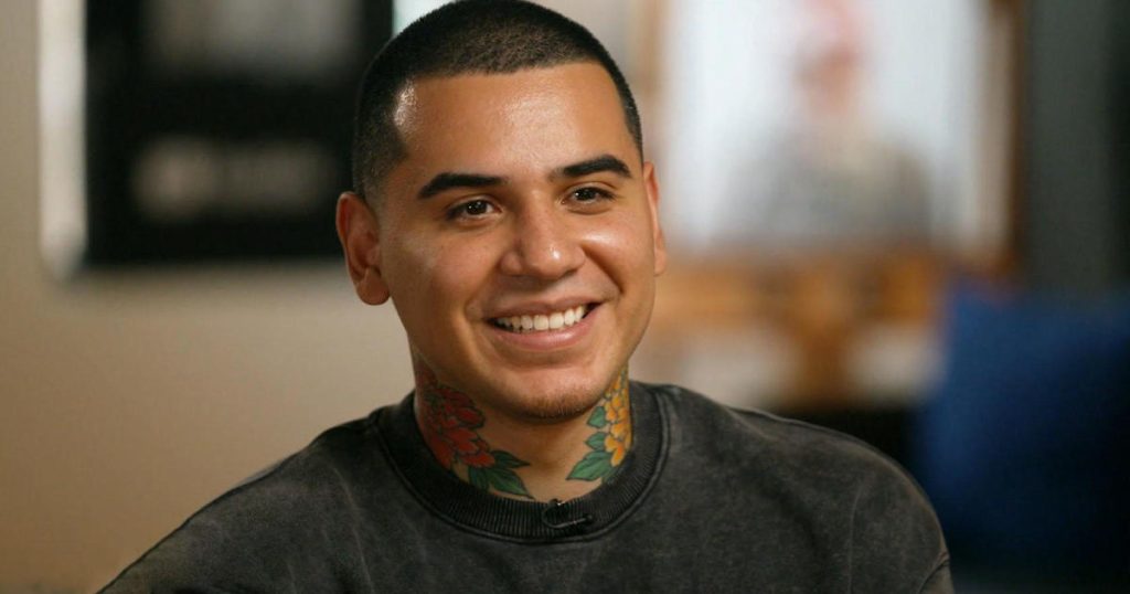 new-york-subway-artist-turns-talent-into-tiktok-stardom