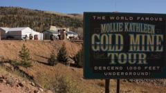 tourists-rescued-from-colorado-gold-mine