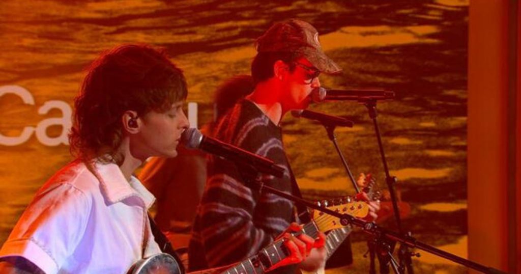 saturday-sessions:-hippo-campus-performs
