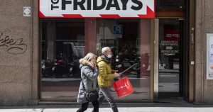 tgi-fridays-files-for-bankruptcy,-as-sit-down-chain-restaurants-face-broad-challenges