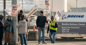 boeing-machinists-vote-to-accept-labor-contract,-ending-7-week-strike