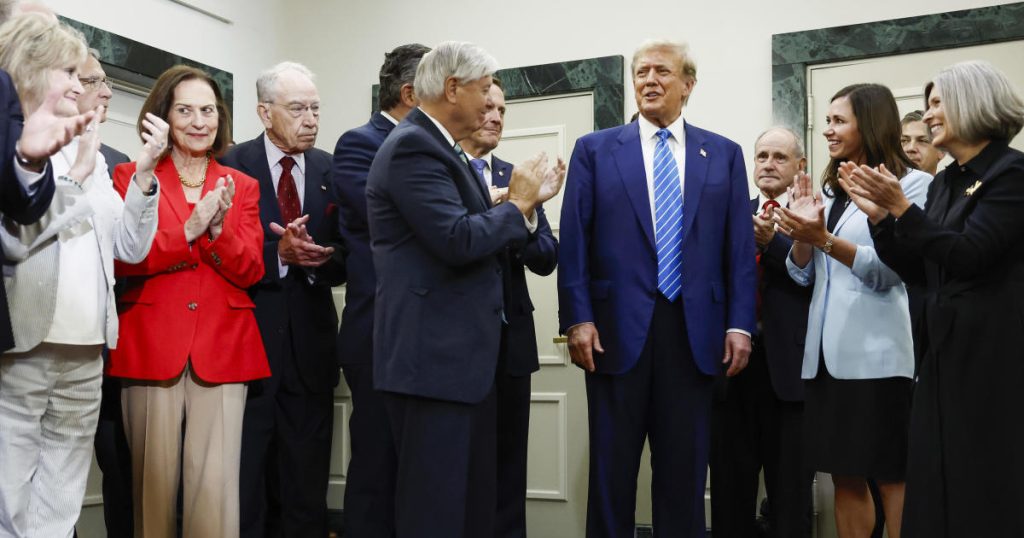 trump-demands-senate-republicans-allow-recess-appointments-as-they-elect-new-leader