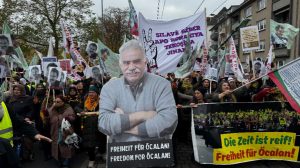 demonstration-in-cologne-starts