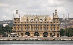 mp-raises-concerns-over-future-of-istanbul’s-historic-haydarpasa-and-sirkeci-train-stations