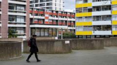 more-tenants-could-be-excluded-from-right-to-buy,-rayner-proposes
