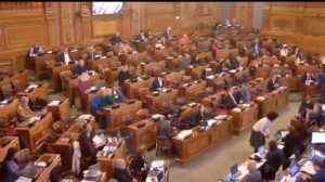 paris-city-council-condemns-ongoing-repression-of-kurdish-mayors