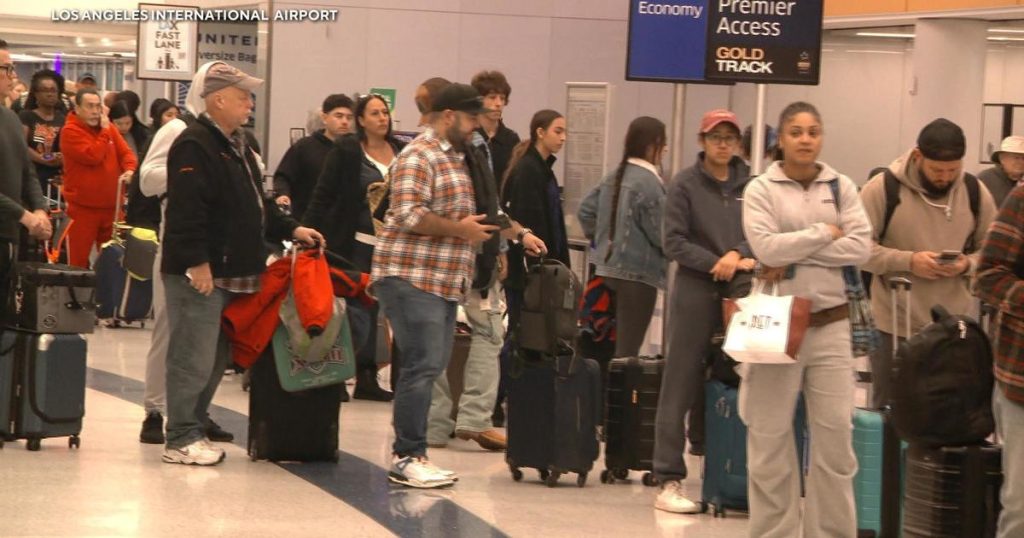 eye-opener:-record-breaking-holiday-travel-expected-this-week