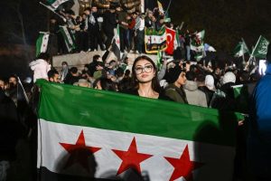 in-photos:-syrians-across-turkey-celebrate-fall-of-baath-regime