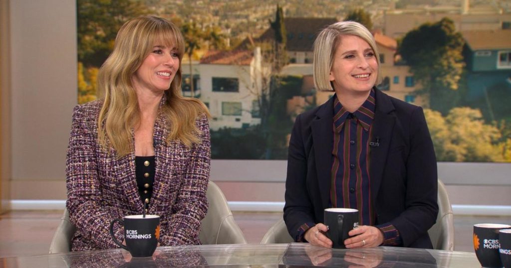 liz-feldman-and-linda-cardellini-reunite-on-new-netflix-series