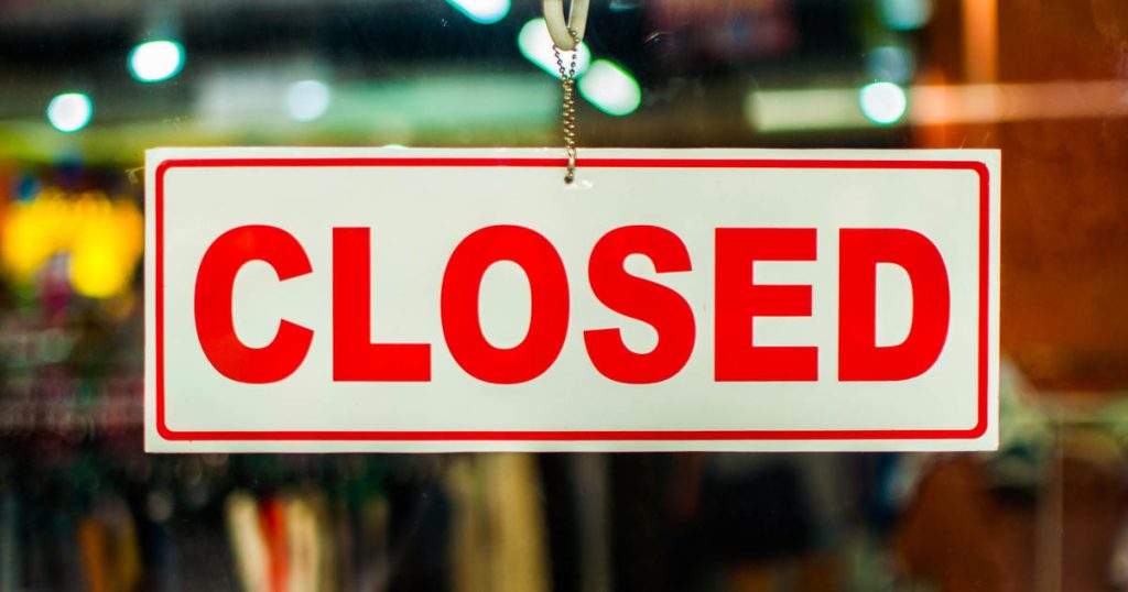 store-closures-have-surged-69%-in-2024-here-are-the-retailers-shuttering-thousands-of-stores.