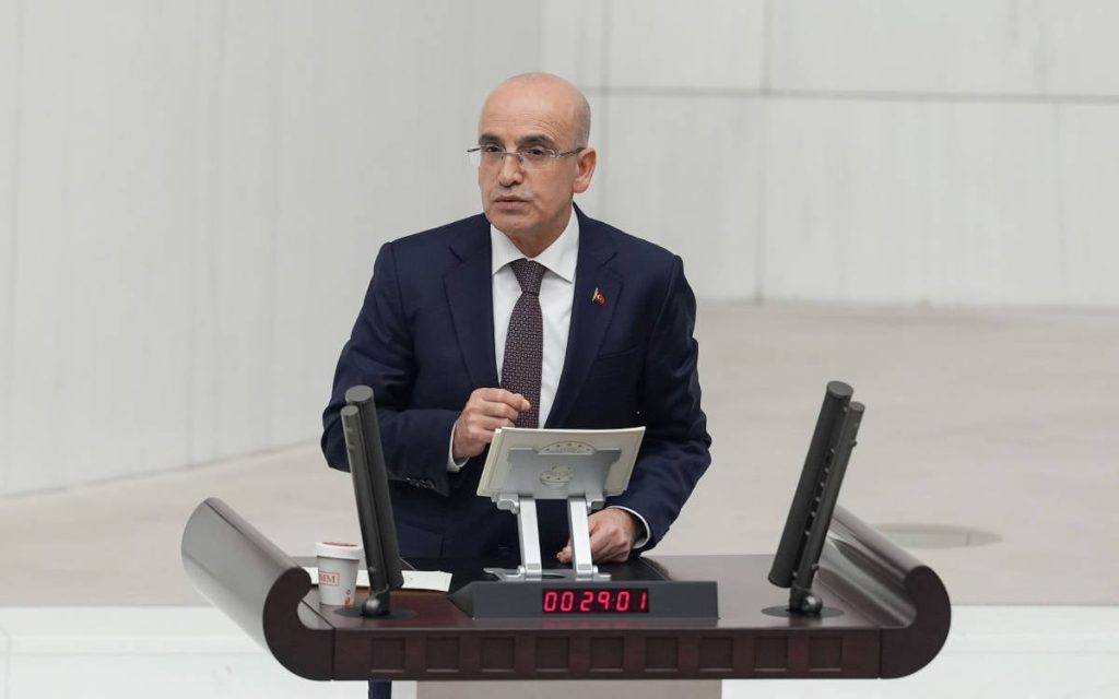turkey’s-finance-minister-signals-above-inflation-raise-for-minimum-wage