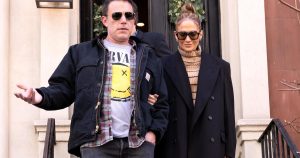 jennifer-lopez-and-ben-affleck-settle-divorce,-ask-judge-to-approve