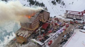 fire-at-a-ski-resort-hotel-in-bolu-countryside-kills-66
