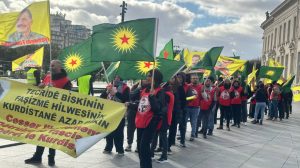 the-long-march-continues-on-its-third-day-with-diplomatic-talks-in-nantes