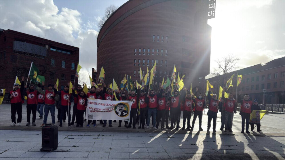 26-day-long-march-in-france-continues-in-grigny-on-day-8
