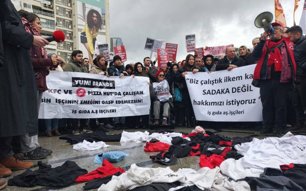 thousands-of-kfc,-pizza-hut-workers-in-turkey-unpaid-amid-debt-restructuring