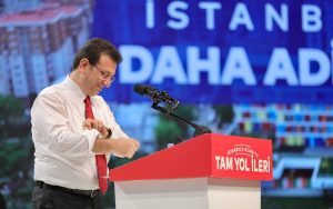 istanbul-mayor-faces-7-years-in-prison,-ban-from-politics-in-terrorism-related-case