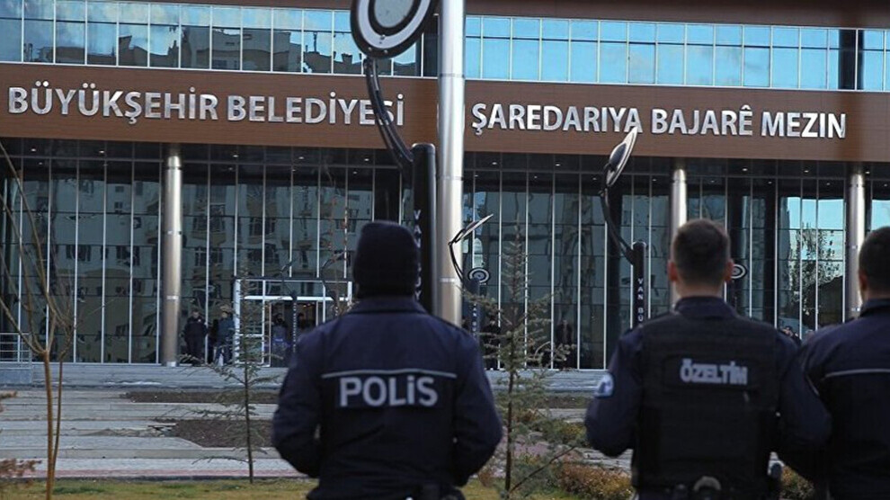trustee-appointed-to-van-metropolitan-municipality,-many-taken-into-custody