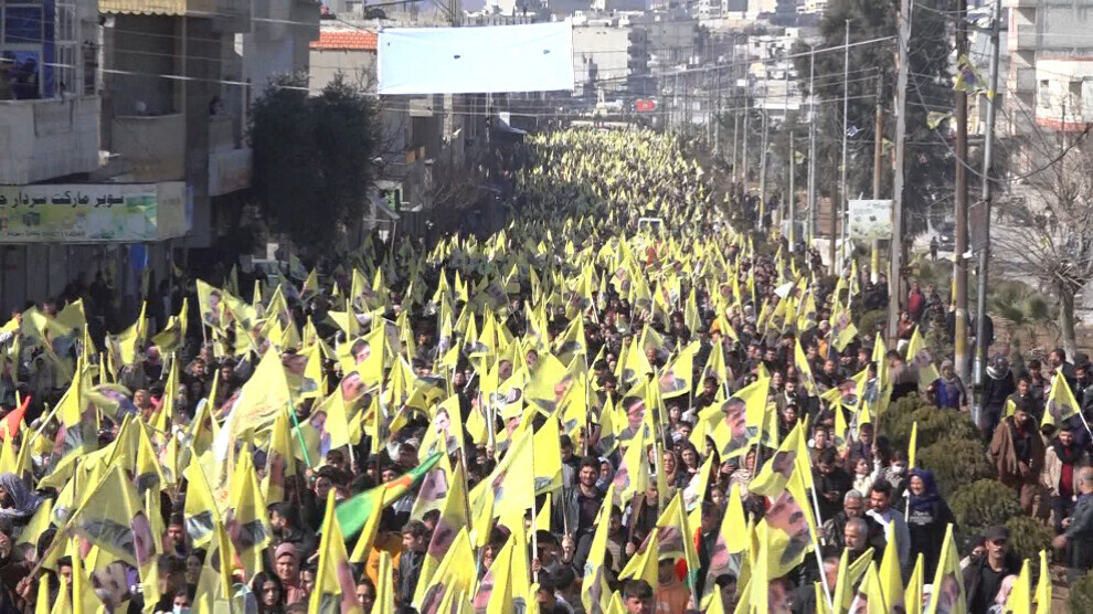 thousands-protest-the-international-conspiracy-in-kobane