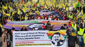 tens-of-thousands-march-in-strasbourg,-demanding-“freedom-for-ocalan”