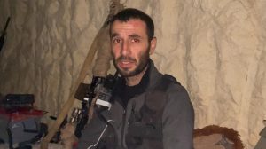 reber-efrin,-a-commander-inspiring-the-fighters-on-the-tishrin-front