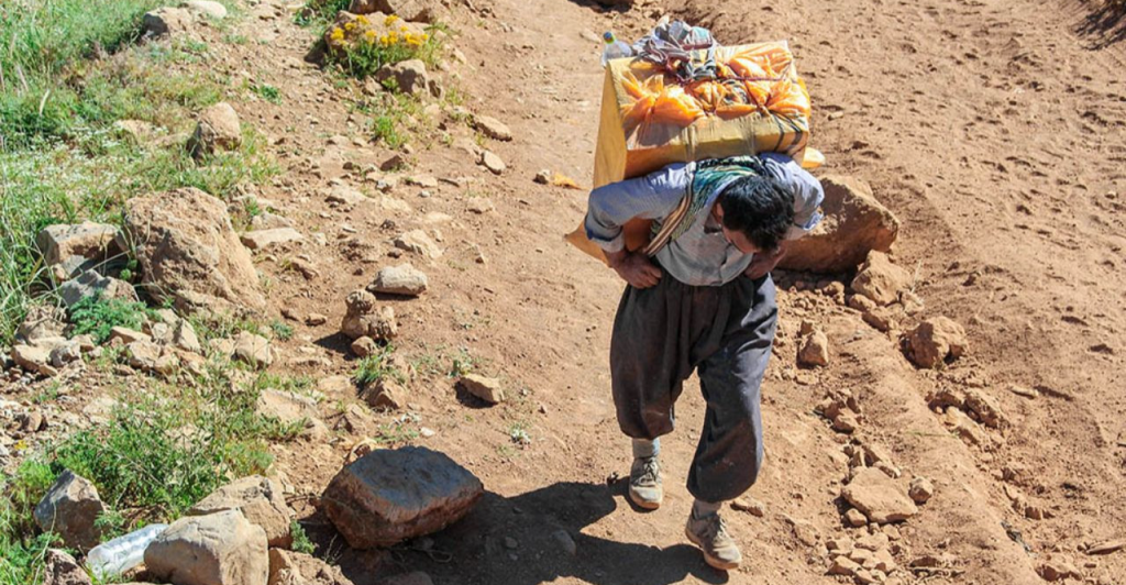 irgc-kills-kurdish-kolbar-near-iraq-border:-iranian-rights-group-–-shafaq-news