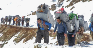 deadly-borders:-60+-kurdish-kolbars-killed,-280+-injured-since-2024-–-shafaq-news