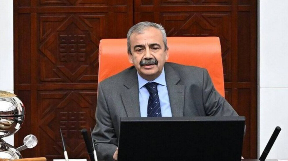 kck:-our-hearts-beat-with-sirri-sureyya-onder’s