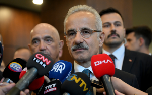 minister-admits-major-telecom-disruptions-after-istanbul-earthquake
