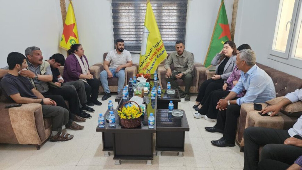 two-yazidi-youngsters-rescued-from-isis-reunited-with-their-families-in-shengal