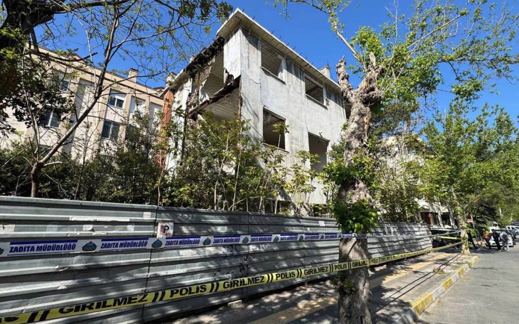 over-1,600-buildings-sustained-minor-damages-after-istanbul-quake