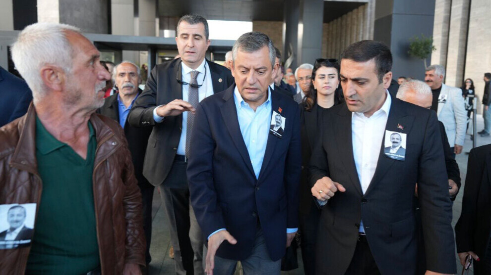 attack-on-chp-leader-ozgur-ozel-after-memorial-service-for-sirri-sureyya-onder