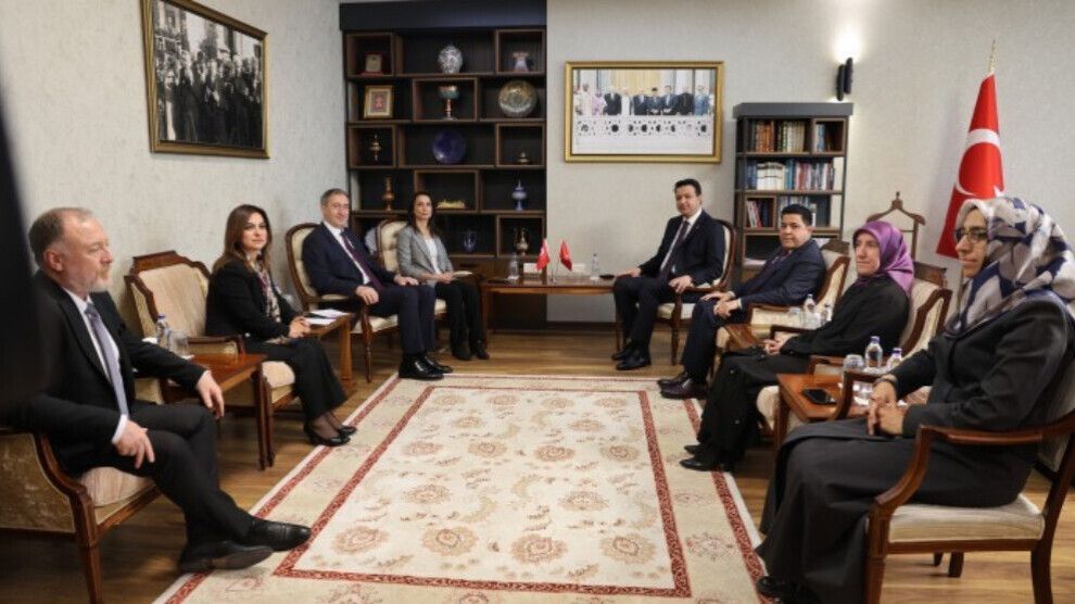 dem-party-proposes-‘fully-authorized’-parliamentary-commission