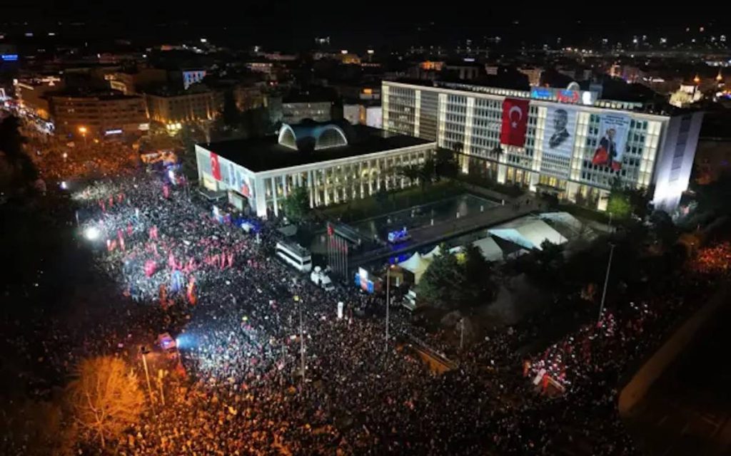 fifth-wave-of-operations-against-istanbul-municipality:-5-mayors-imprisoned