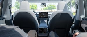 tesla-launches-robotaxi-rides-in-austin-with-big-promises-and-unanswered-questions-|-techcrunch