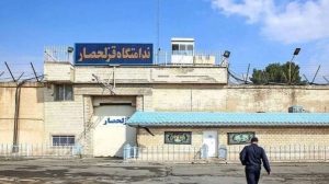 hunger-strike-continues-in-iran,-woman-detained-in-sanandaj