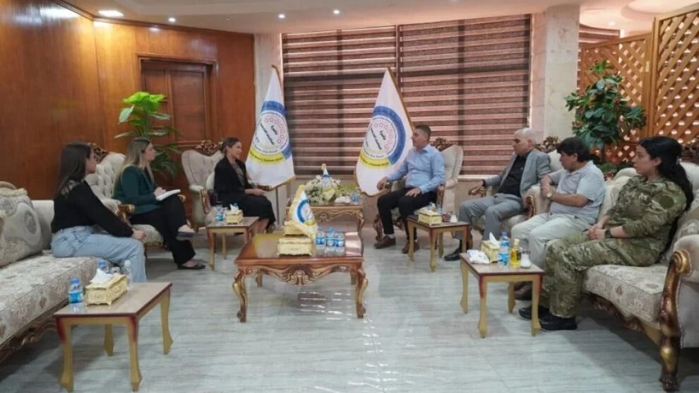 autonomous-administration-hands-over-child-to-british-delegation