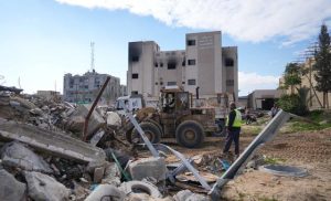 gaza:-un-calls-for-probe-following-deadly-strikes-on-nasser-hospital