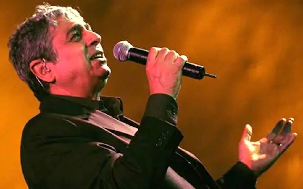 istanbul-governor-bans-enrico-macias-concert-after-calls-for-protest-over-support-for-israel