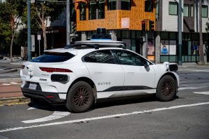 waymo-cleared-to-offer-robotaxi-rides-at-san-jose-airport-|-techcrunch