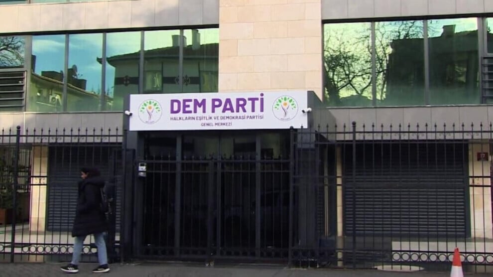 dem-party-discusses-peace-process-and-legislative-plans