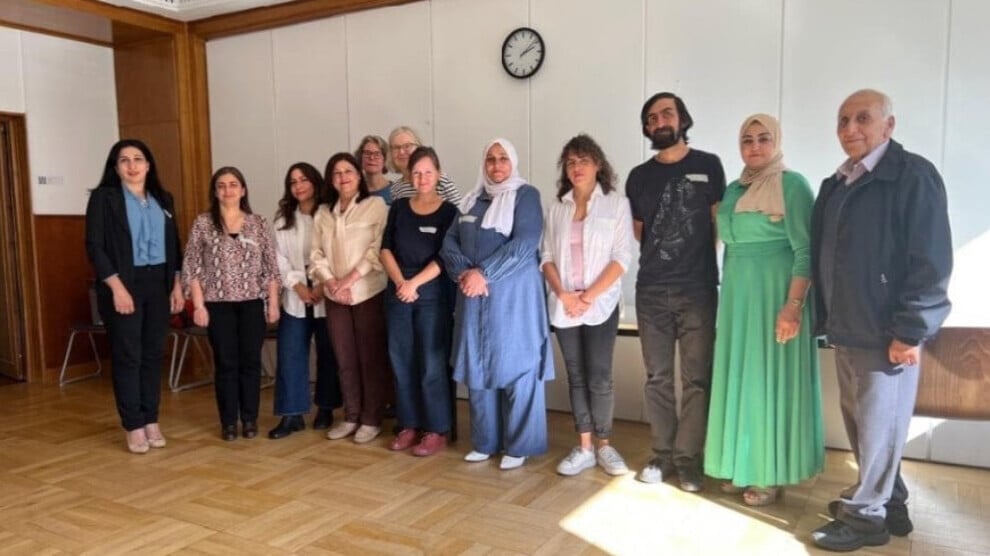 women’s-delegation-from-north-east-syria-meets-with-academics-in-germany