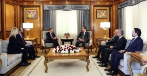 president-barzani,-petraeus-explore-stronger-us-role-in-iraq-and-kurdistan-–-shafaq-news