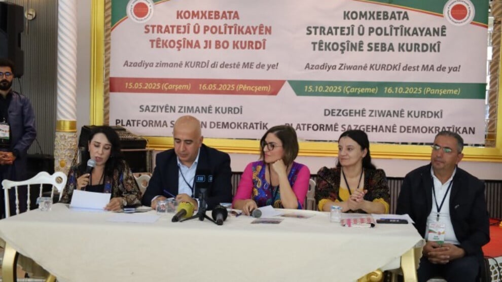 workshop-on-kurdish-language-in-van:-our-language-is-our-red-line
