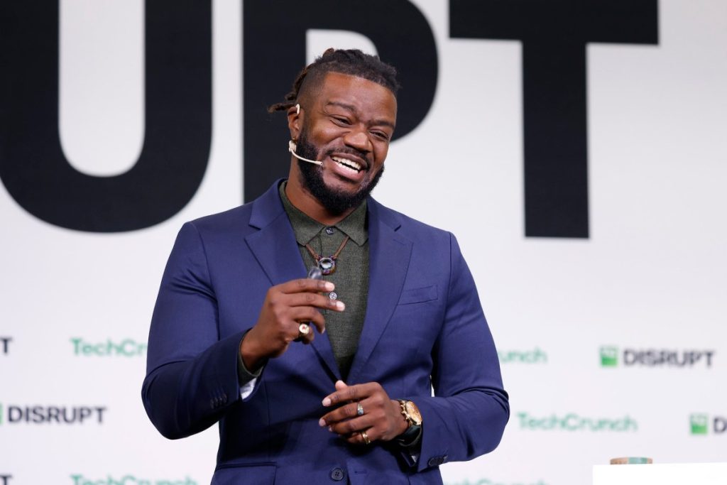 and-the-winner-of-startup-battlefield-at-disrupt-2025-is:-glid-|-techcrunch