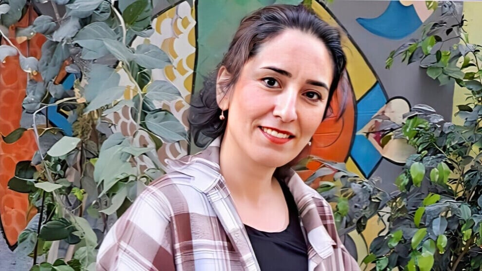 teacher-forough-khosravi-sentenced-to-15-years-in-prison-in-iran