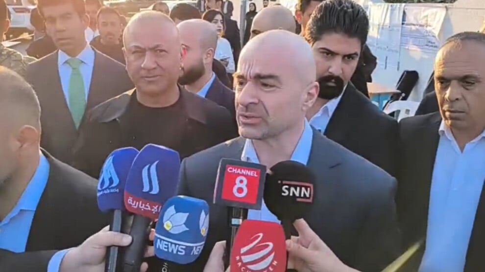 irak’ta-siyasetciler-oy-kullandi